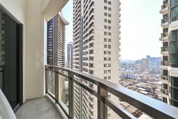 Bright 24 BTS PHROM PHONG 3 Bed 3 Bath  C1906140411