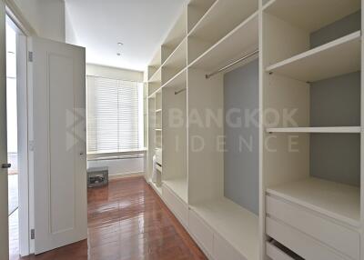 Hampton Thonglor 10 BTS THONG LO 3 Bed 3 Bath  C140617005