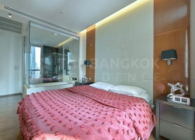 The Address Sukhumvit 28 BTS PHROM PHONG 1 Bed 1 Bath  C060215018