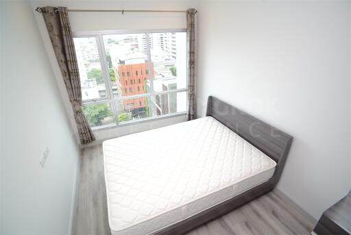 Centric Sathorn-St.Louis BTS SURASAK 1 Bed 1 Bath  C050717024