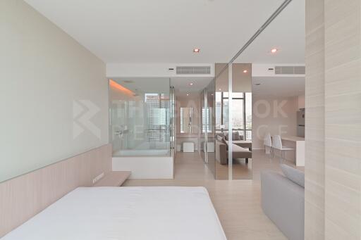 The Room Sukhumvit  21 BTS ASOKE 1 Bed 1 Bath  C180214012