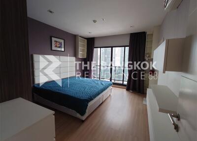 Urbano Absolute Sathon-Taksin BTS KRUNG THON BURI 2 Bed 2 Bath  C150617013