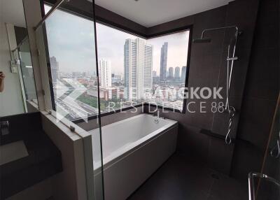 Urbano Absolute Sathon-Taksin BTS KRUNG THON BURI 2 Bed 2 Bath  C150617013