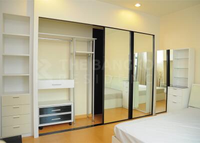 Baan Klang Krung Siam Pathumwan BTS RATCHATHEWI 1 Bed 1 Bath  C090714026