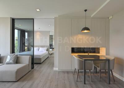 The Room Sukhumvit 40 BTS EKKAMAI 1 Bed 1 Bath  C1912200454