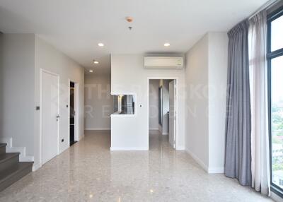 The Crest Sukhumvit 34 BTS THONG LO 2 Bed 3 Bath  C160117037