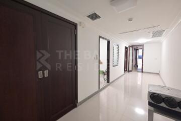 Somkid Gardens BTS CHIT LOM 4 Bed 4 Bath  C060214031