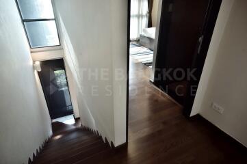 Noble Remix BTS THONG LO 2 Bed 1 Bath  C140612003