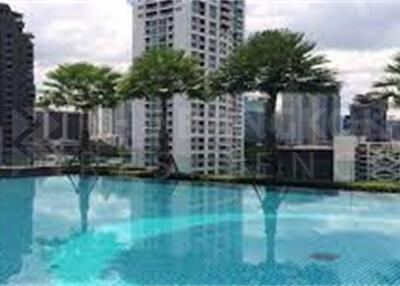 Q Langsuan BTS RATCHADAMRI 2 Bed 2 Bath  C021014019