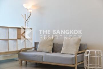 The Room Sukhumvit  21 BTS ASOKE Studio 1 Bath  C271016046