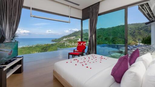 Luxurious bedroom with stunning sea and mountain view