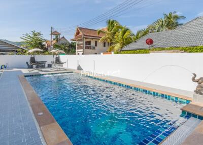 Outdoor swimming pool