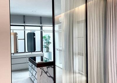 4 Bed 380 SQ.M Nantawan Rama 9 - New Krungthepkreetha