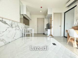 Studio 1 Bathroom 25 SQ.M at Life Asoke