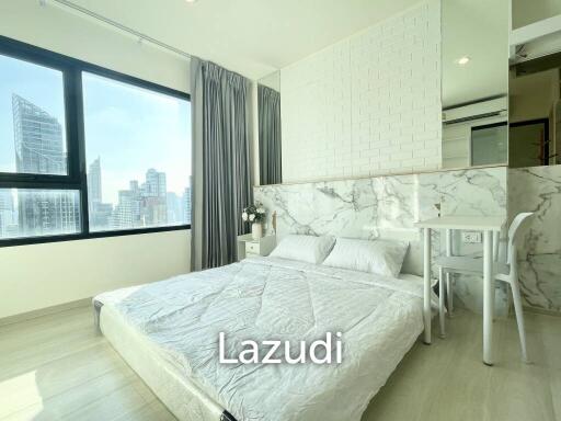 Studio 1 Bathroom 25 SQ.M at Life Asoke