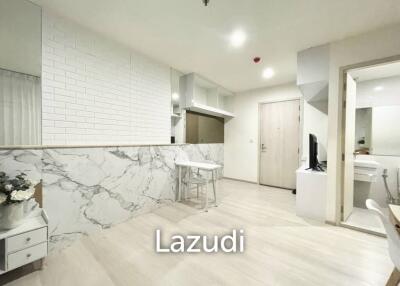 Studio 1 Bathroom 25 SQ.M at Life Asoke