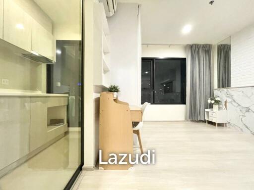 Studio 1 Bathroom 25 SQ.M at Life Asoke