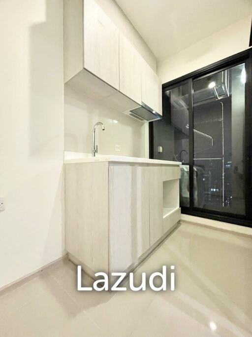 Studio 1 Bathroom 25 SQ.M at Life Asoke