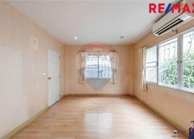 131 Sqm., 4 Beds Townhouse listed for ฿ 2,790,000.