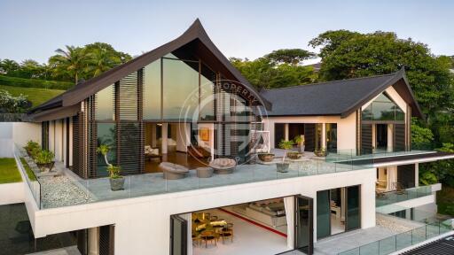 A Luxury Oceanfront Villa Nestled in Cape Yamu