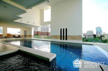 2-BR Condo at Ivy Sathorn 10 near BTS Saint Louis