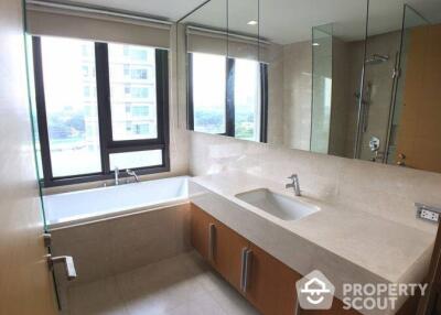 2-BR Condo at Prive By Sansiri near BTS Phloen Chit