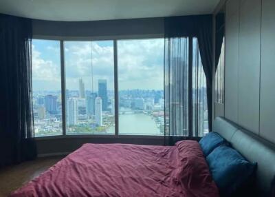 3 bed Condo in Menam Residences Wat Phraya Krai Sub District C021018