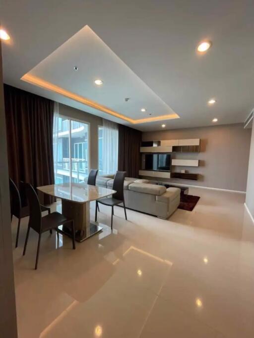 3 bed Condo in Menam Residences Wat Phraya Krai Sub District C021018