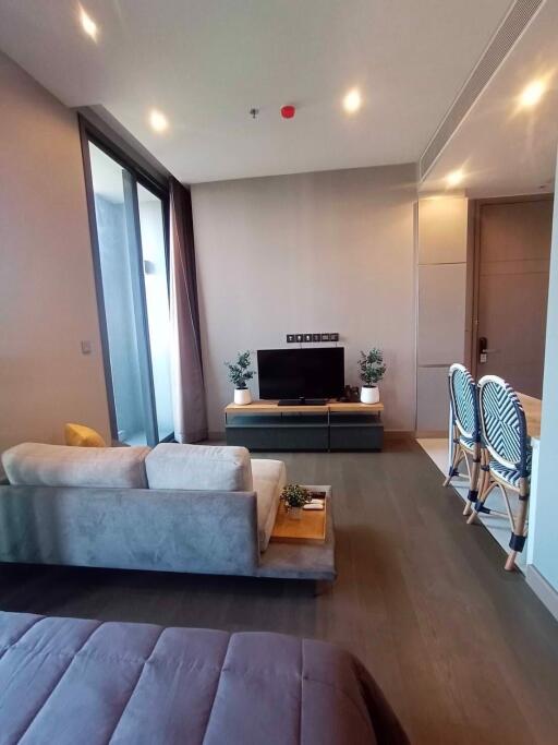 1 bed Condo in The Esse at Singha Complex Khlong Toei Nuea Sub District C021017