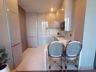 1 bed Condo in The Esse at Singha Complex Khlong Toei Nuea Sub District C021017