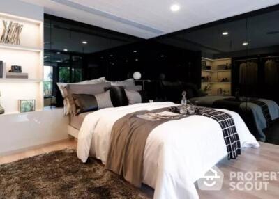 1-BR Duplex at Knightsbridge Space Sukhumvit-Rama4 near BTS Phra Khanong