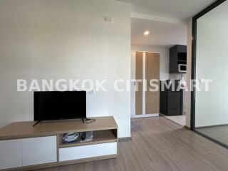 Condo at Aspire Ratchayothin for rent