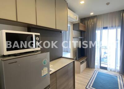 Condo at THE LINE Phahol-Pradipat for sale