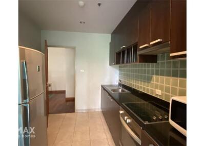 Pet Friendly 2 Bedroom Condo with Spacious Balcony in Sathorn