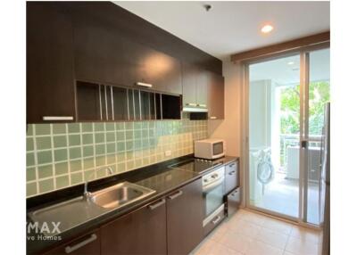 Pet Friendly 2 Bedroom Condo with Spacious Balcony in Sathorn