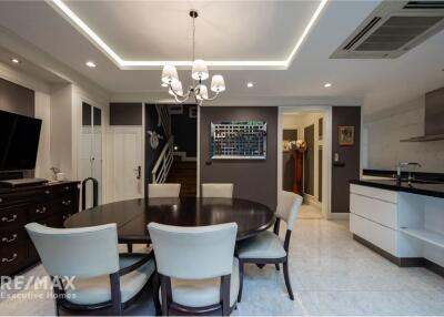 Stunning 31 Bedroom Townhome for Sale in Sukhumvit 65