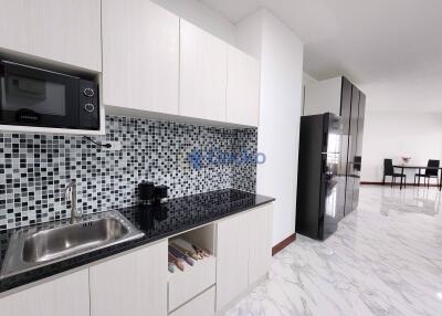 Studio Condo in Markland North Pattaya C011796