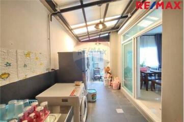 108 Sqm., 3 Beds Townhouse listed for ฿ 3,500,000.