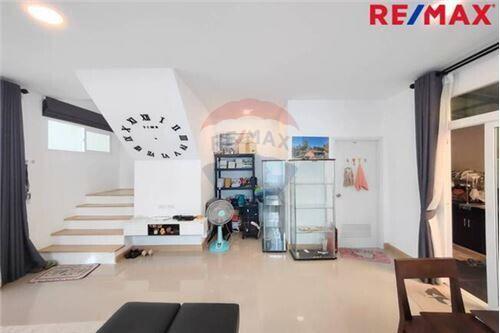 108 Sqm., 3 Beds Townhouse listed for ฿ 3,500,000.