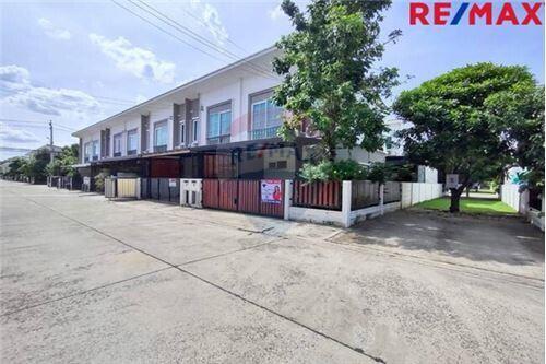 108 Sqm., 3 Beds Townhouse listed for ฿ 3,500,000.