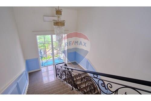 52 Sqm., 2 Beds, 2 Baths Townhouse listed for ฿ 4,410,000.