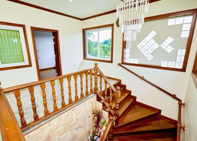 6 Bedrooms 7 Bathrooms in East pattaya