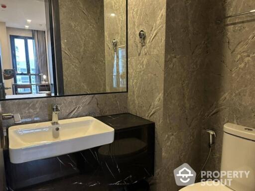 1-BR Condo at Ashton Asoke near MRT Sukhumvit