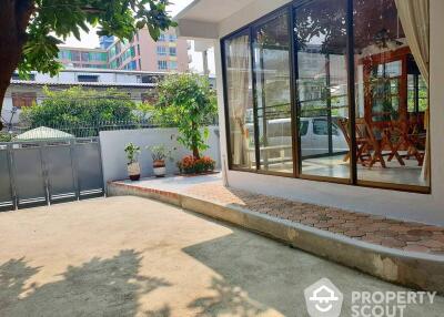 4-BR House near MRT Sutthisan