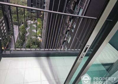 1-BR Condo at Life Asoke - Rama 9 near MRT Phra Ram 9