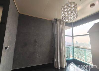 2-BR Condo at Chatrium Residence Riverside near BTS Saphan Taksin