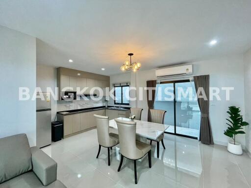 Townhouse at Pleno Sukhumvit-Bangna 2 for rent