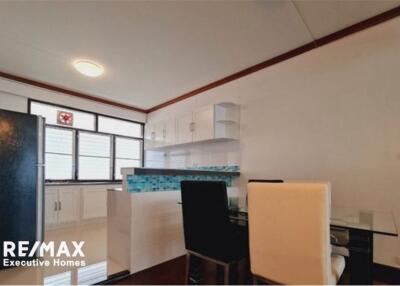 Charming 3-Bedroom Home for Rent in the Heart of Sukhumvit 26!