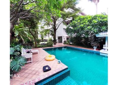 Modern 2bed Low Rise Condo in Prime Location, Steps from BTS Ploenchit!