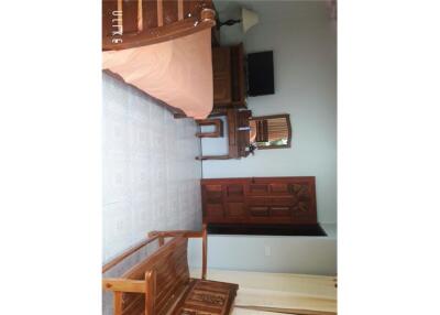 Town house for rent 2 bedrooms